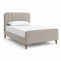 Lit simple rembourré beige en tissu et bois, surface 90 × 200 cm, dimensions 214 × 104 × 110 cm, tête de lit rainurée